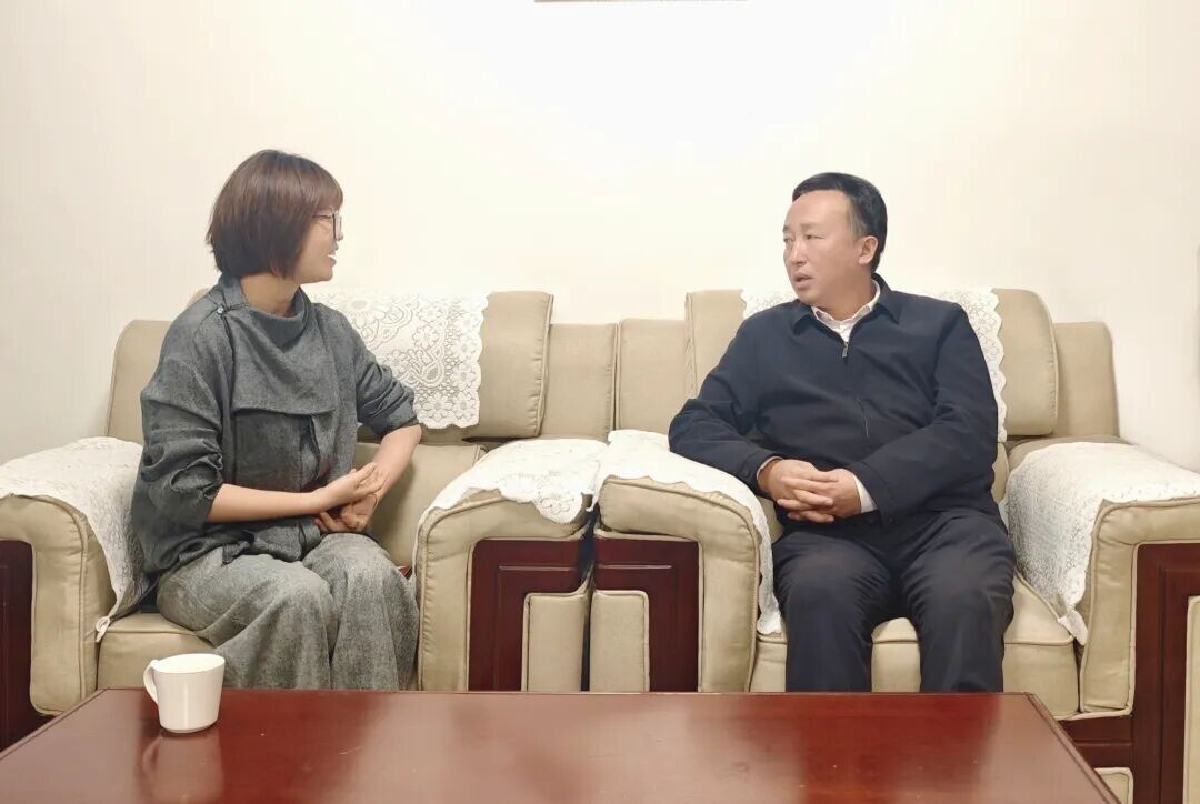 黄滔会见叁柒集团创始人、董事长孙庆一行